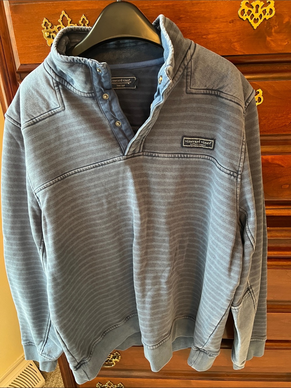 Vineyard Vines Men's Faded Blue Striped Snap-Quarter Crew Sweatshirt